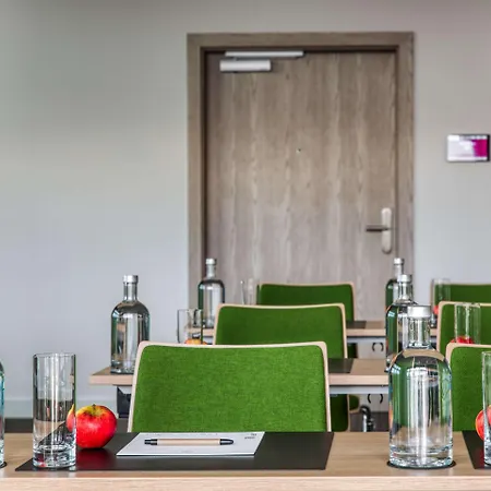 Szálloda Intercityhotel 4*
